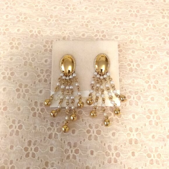 Vintage White Gold Beads Gold Tone Dangle Drop Earrings Timeless VTG Jewelry - Picture 2 of 7